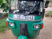 Bajaj 4 Stroke 2011 Three Wheel