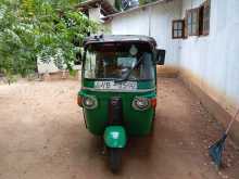 Bajaj 4 Stroke 2010 Three Wheel