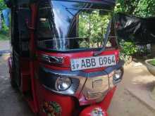 Bajaj 4 Stroke 2015 Three Wheel