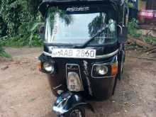 Bajaj 4 Stroke 2012 Three Wheel