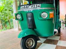 Bajaj 4stok 2013 Three Wheel