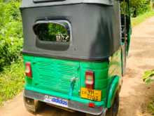 https://riyasewana.com/uploads/bajaj-4stoke-2010-2714361512824.jpg