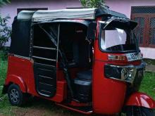 Bajaj RE 2017 Three Wheel