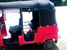 https://riyasewana.com/uploads/bajaj-4stoke-5225346944.jpg