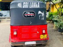 https://riyasewana.com/uploads/bajaj-4stoke-threewheel-301347436026.jpg