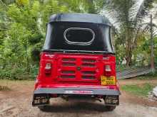 https://riyasewana.com/uploads/bajaj-4storck-16830394063.jpg