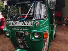 Bajaj 4 Stroke 2011 Three Wheel