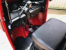 https://riyasewana.com/uploads/bajaj-4storck-1921560124562.jpg