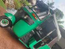 Bajaj 4storck 2015 Three Wheel