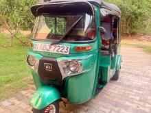 Bajaj 4 Stroke 2015 Three Wheel