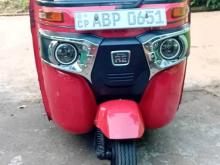 Bajaj 4 Stroke 2017 Three Wheel