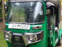Bajaj 4 Stroke 2015 Three Wheel