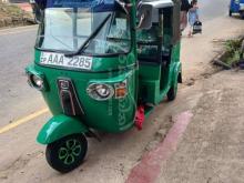 Bajaj 4 Stroke 2012 Three Wheel