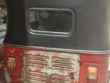Bajaj 4 Stroke 2011 Three Wheel