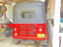 Bajaj 4 Stroke 2012 Three Wheel
