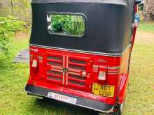 https://riyasewana.com/uploads/bajaj-4stork-161655464692.jpg