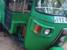 Bajaj 4 Stroke 2011 Three Wheel