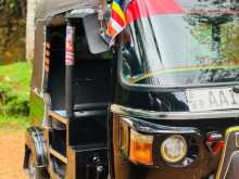 Bajaj 4 Stroke 2013 Three Wheel