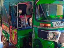 Bajaj 4 Stroke 2014 Three Wheel