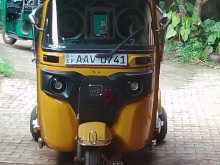 Bajaj 4 Stroke 2014 Three Wheel