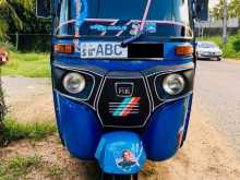 Bajaj 4 Stroke 2015 Three Wheel