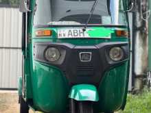 Bajaj 4 Stroke 2016 Three Wheel