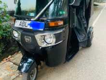 Bajaj 4 Stroke 2016 Three Wheel