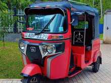 Bajaj 4 Stroke 2017 Three Wheel