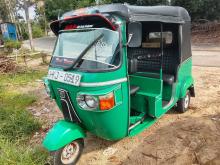 Bajaj 4 Stroke 2011 Three Wheel