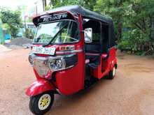 Bajaj 4 Stroke 2018 Three Wheel