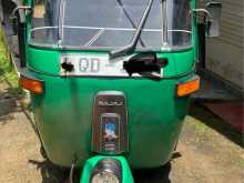 Bajaj 4 Stroke 2005 Three Wheel