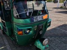 Bajaj 4 Stroke 2010 Three Wheel
