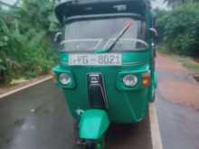 Bajaj 4 Stroke 2011 Three Wheel