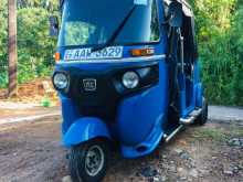 Bajaj 4 Stroke 2014 Three Wheel