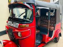 Bajaj 4 Stroke 2014 Three Wheel