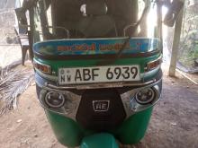 Bajaj 4 Stroke 2015 Three Wheel