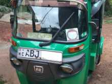 Bajaj RE 4 Stroke 2015 Three Wheel