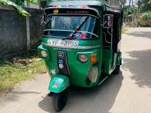 Bajaj 4 Stroke 2011 Three Wheel