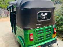 https://riyasewana.com/uploads/bajaj-4storke-122345544962.jpg