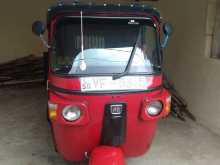 Bajaj 4 Stroke 2010 Three Wheel