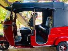 Bajaj 4storke 2009 Three Wheel