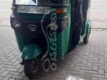 Bajaj 4 Stroke 2015 Three Wheel