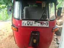 Bajaj 4 Stroke 2012 Three Wheel