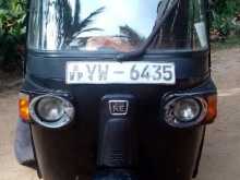 Bajaj 4 Stroke 2011 Three Wheel