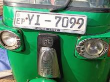 Bajaj 4 Stroke 2011 Three Wheel
