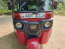 Bajaj 4 Stroke 2018 Three Wheel
