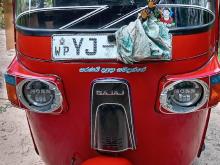 Bajaj 4 Stroke 2011 Three Wheel