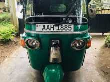 Bajaj 4storok 2013 Three Wheel