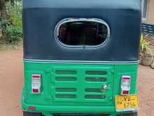 https://riyasewana.com/uploads/bajaj-4storoke-11011154992.jpg