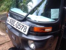 Bajaj 4 Stroke 2015 Three Wheel